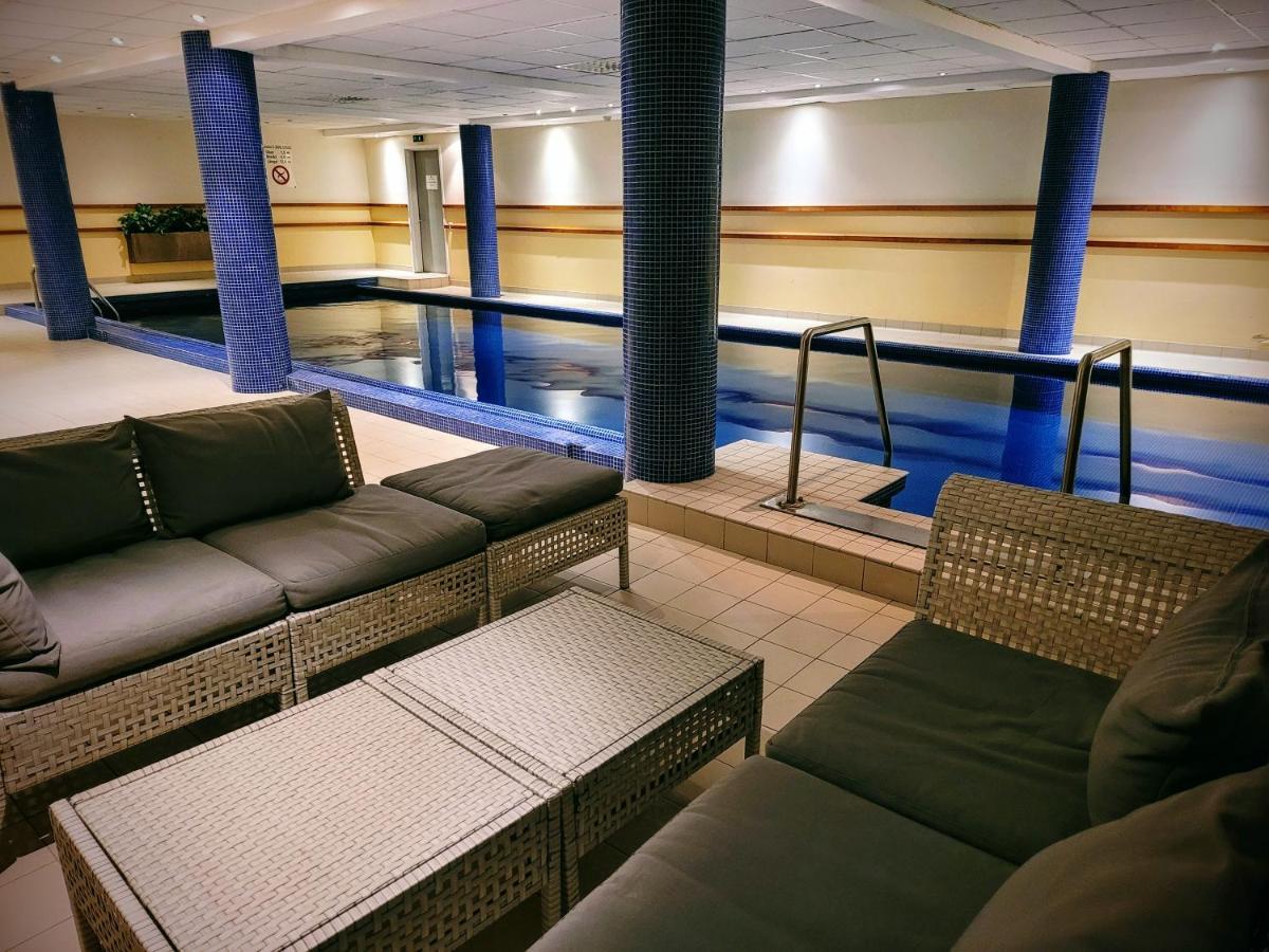 Hotel Adlon Mariehamn Buitenkant foto