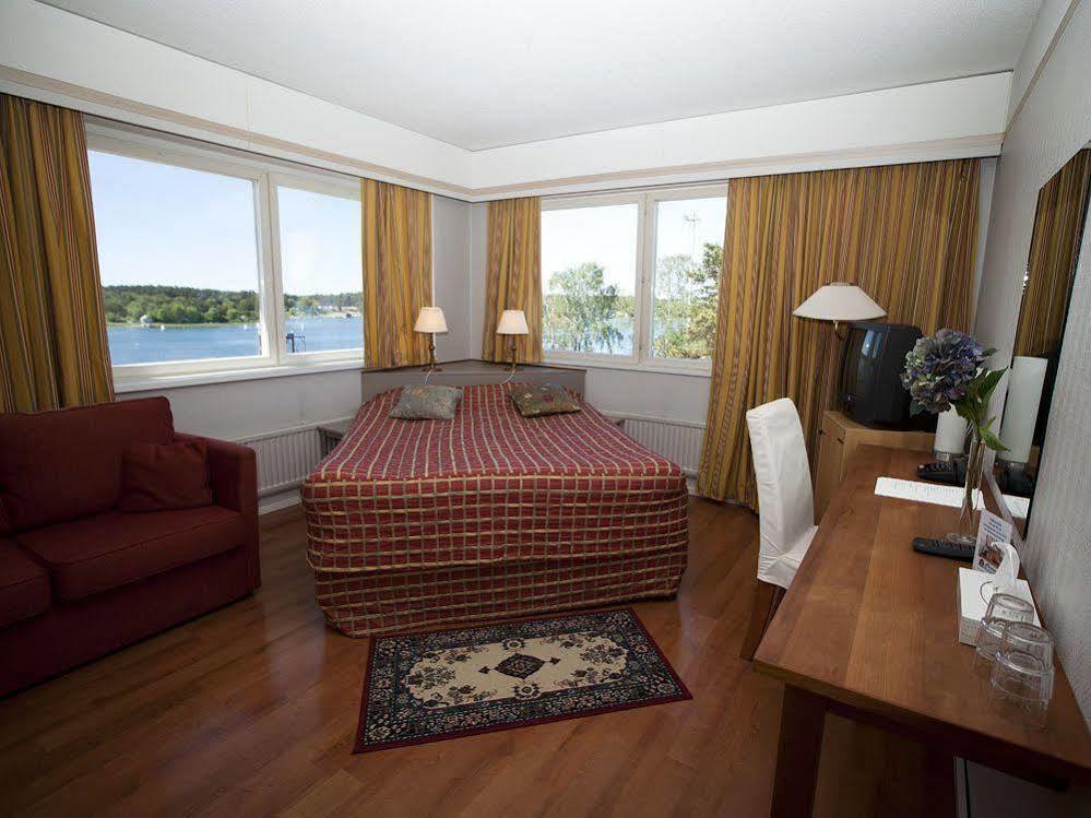 Hotel Adlon Mariehamn Buitenkant foto